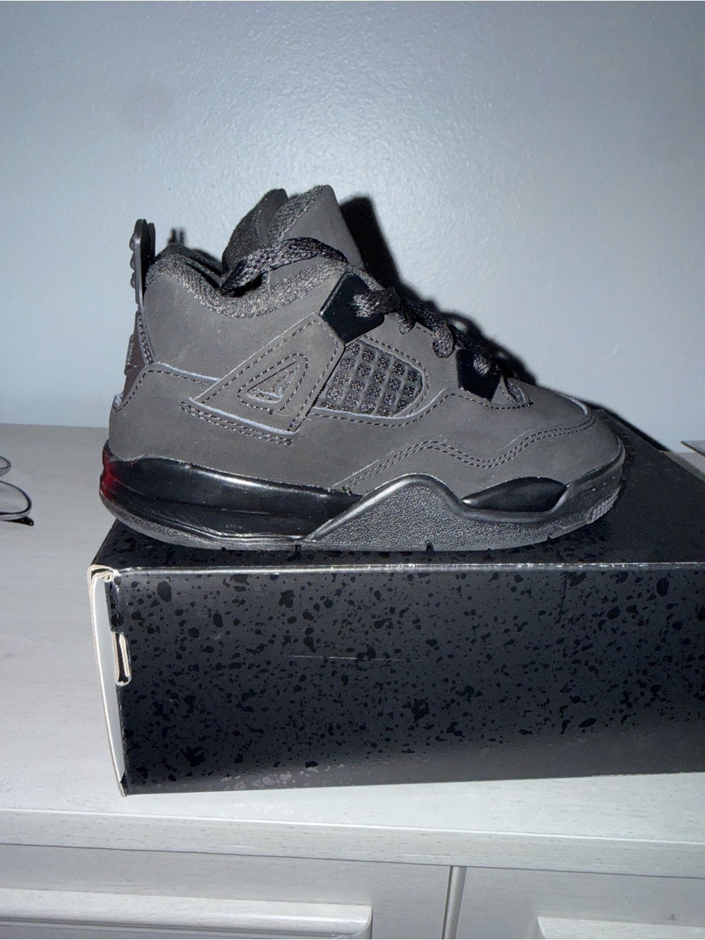 Jordan Kids ALL  Black retro 4 black cat